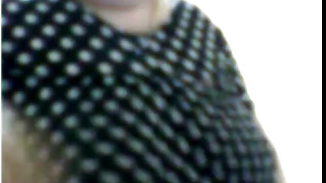 HD :  Sex av tynn jente og kjæreste finner sted på kjøkkenet Videoklipp 